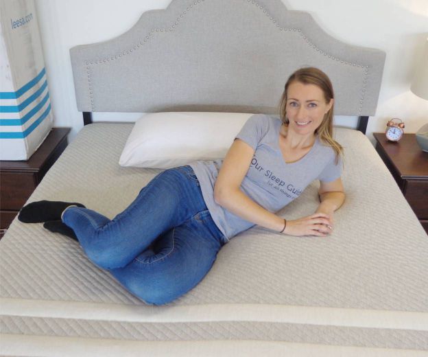 woman laying on leesa mattress 