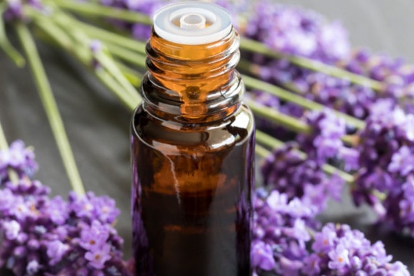 what to look for when buying essential oils