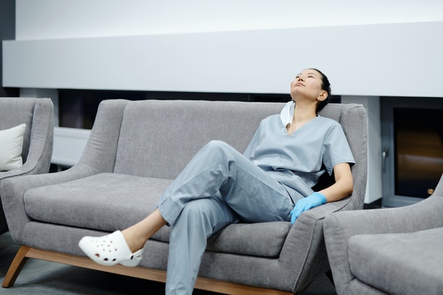 how to get sleep when you work the night shift