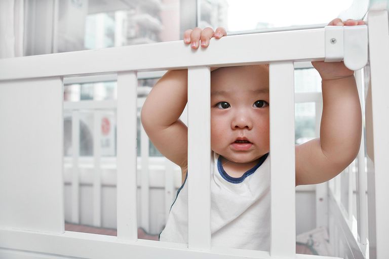 avoid vintage cribs for safety