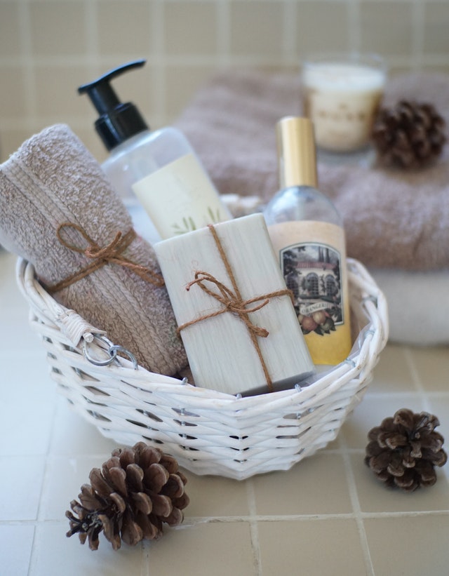 provide toiletries in your guest bedroom 