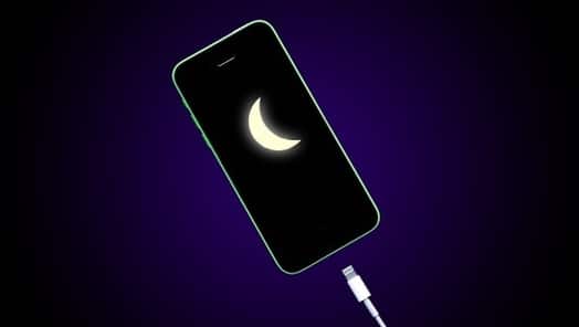 turn off your phone and screens at night for better sleep