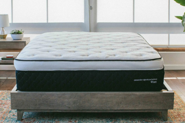 nest bedding hybrid mattress