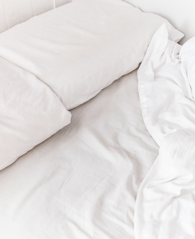 how to keep white sheets their whitest