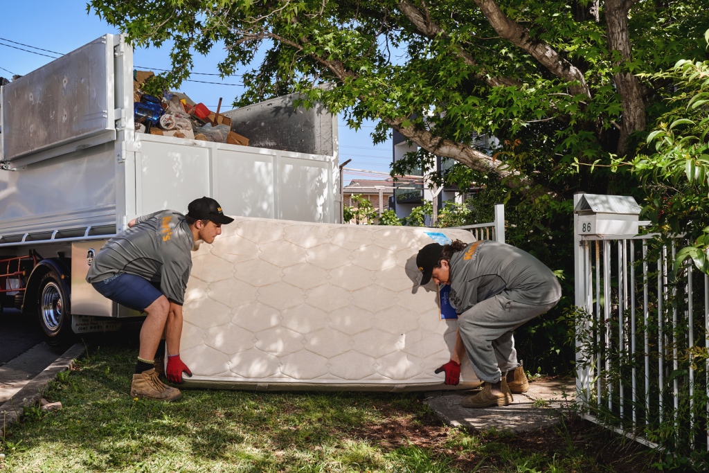 houston mattress removal and recycling
